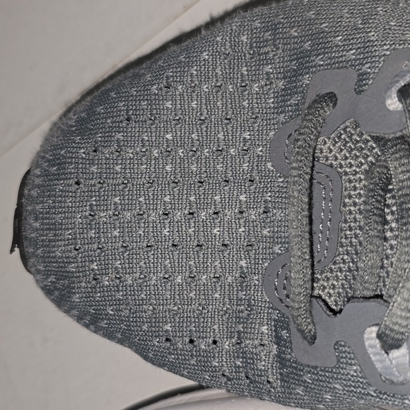 Nike Air Zoom Vomero 13 Wolf Grey Womens Size 9.5 - Picture 10 of 16